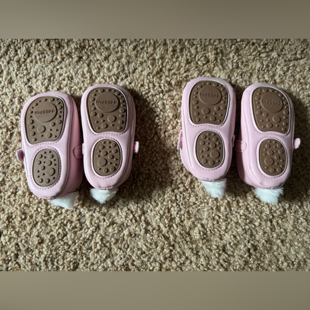 TWIN BUNDLE / Pink Bunny Kids Shoes - Picture 3 of 9